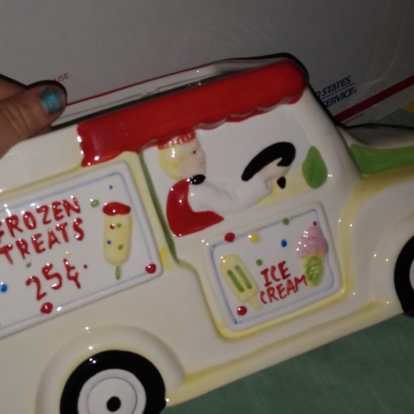 unbranded Kitchen Large Ice Cream Truck Cookie Jar Popsicles Ice